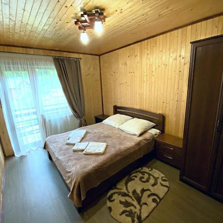 Hotel Під Магурою Vorokhta Esterno foto