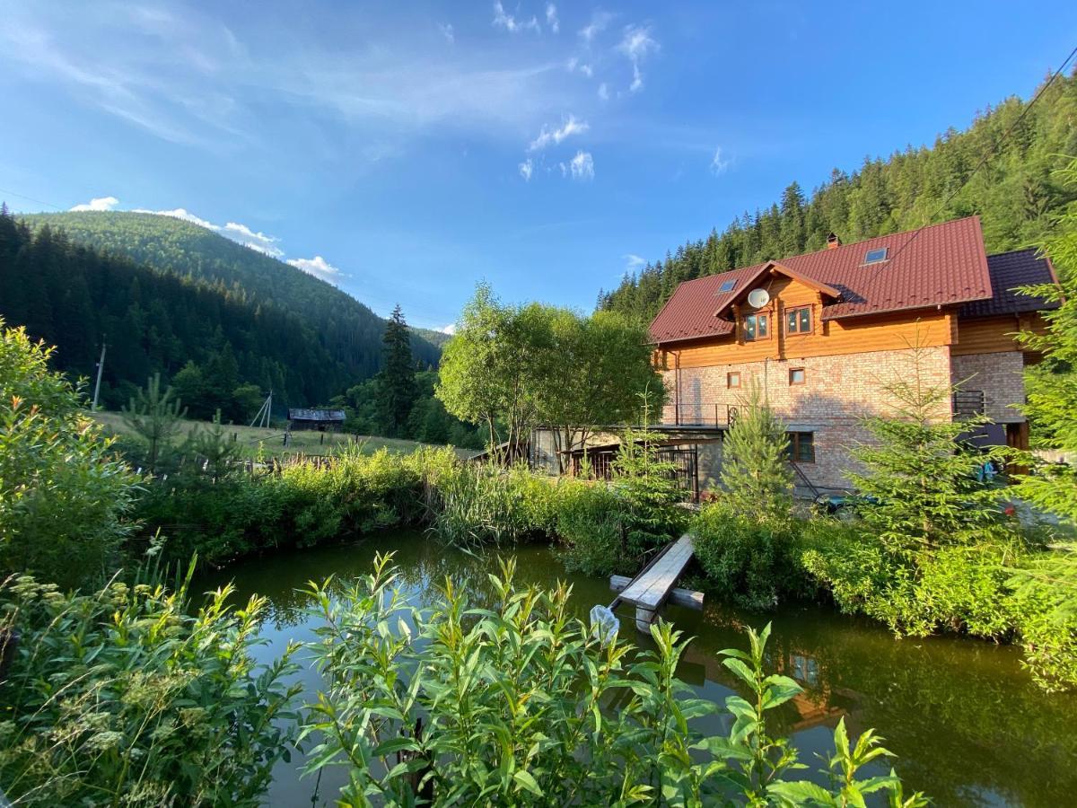 Hotel Під Магурою Vorokhta Esterno foto