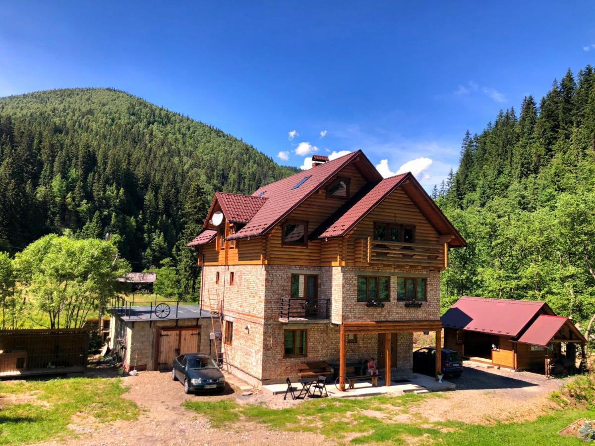 Hotel Під Магурою Vorokhta Esterno foto